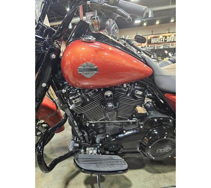 2025 Harley-Davidson® FLHRXS - Road King® Special