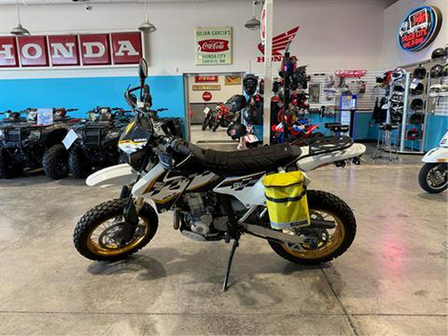 2015 Suzuki DR-Z400SM