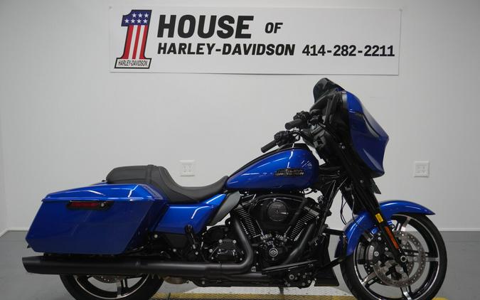 2024 Harley-Davidson® Street Glide® Blue Burst - Black Finish