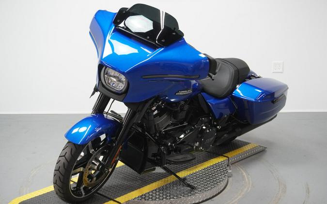 2024 Harley-Davidson® Street Glide® Blue Burst - Black Finish