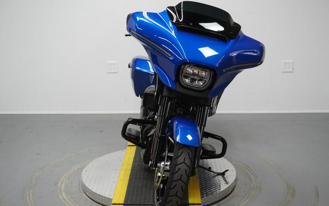 2024 Harley-Davidson® Street Glide® Blue Burst - Black Finish