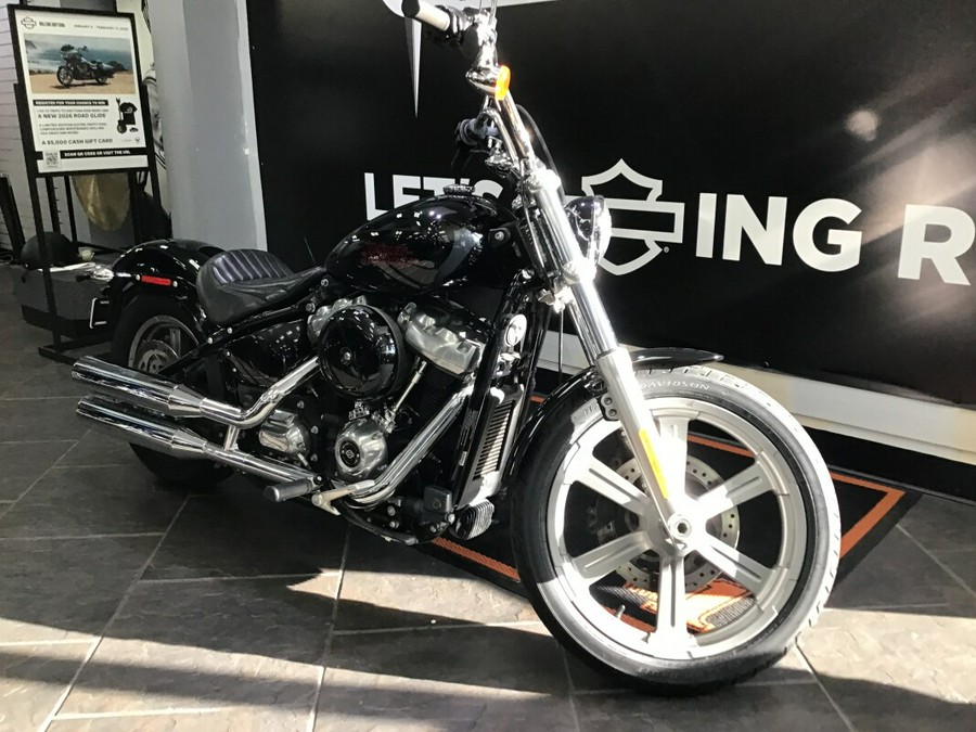 2023 Harley-Davidson® Softail® Standard Vivid Black