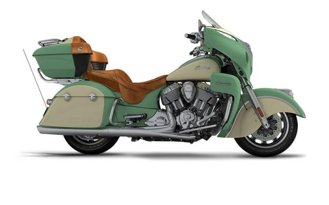 2017 Indian Motorcycle® Roadmaster® Willow Green Over Ivory Cream