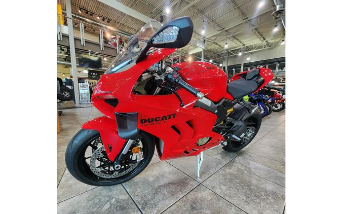 2024 Ducati Panigale V4