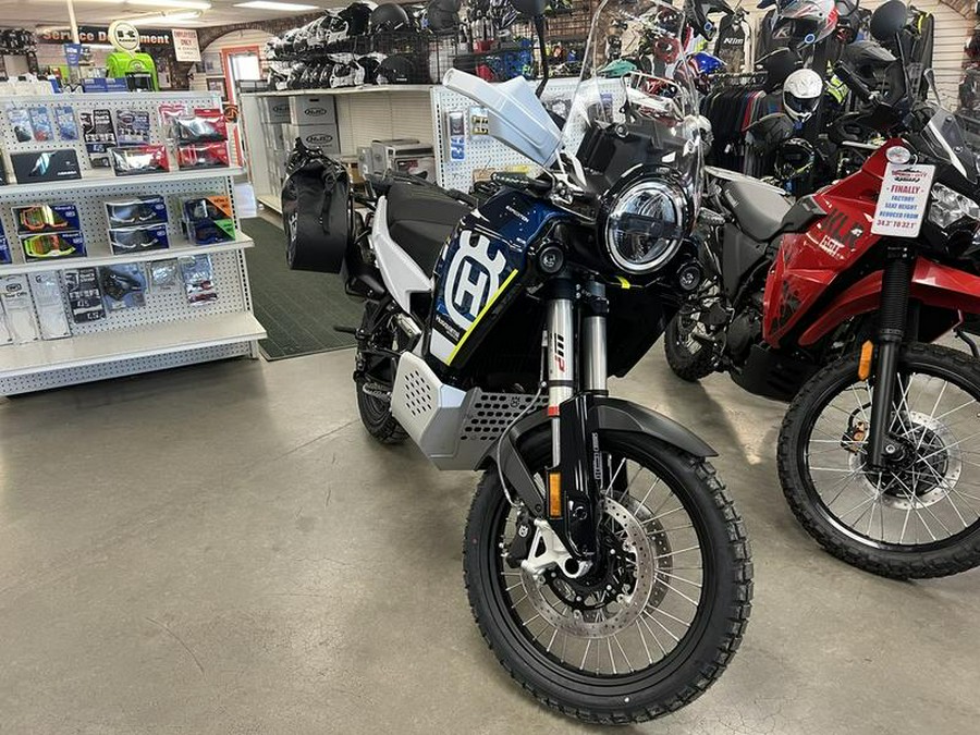 2024 Husqvarna® Norden 901 Expedition