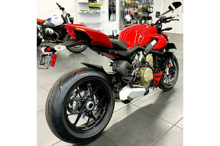 2024 Ducati Streetfighter V4 (FL) - Red