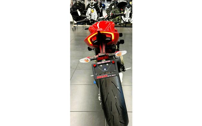 2024 Ducati Streetfighter V4 (FL) - Red