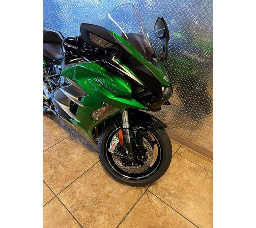 2025 Kawasaki NINJA H2® SX SE ABS