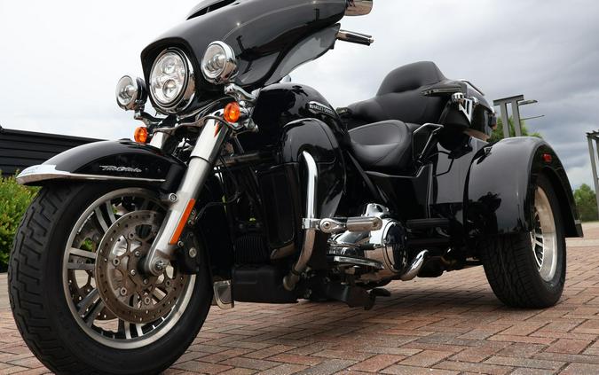 2020 Harley-Davidson Tri Glide Ultra FLHTCUTG