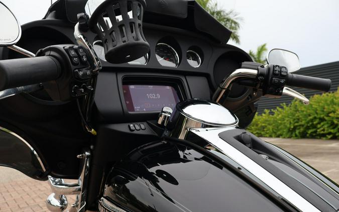 2020 Harley-Davidson Tri Glide Ultra FLHTCUTG