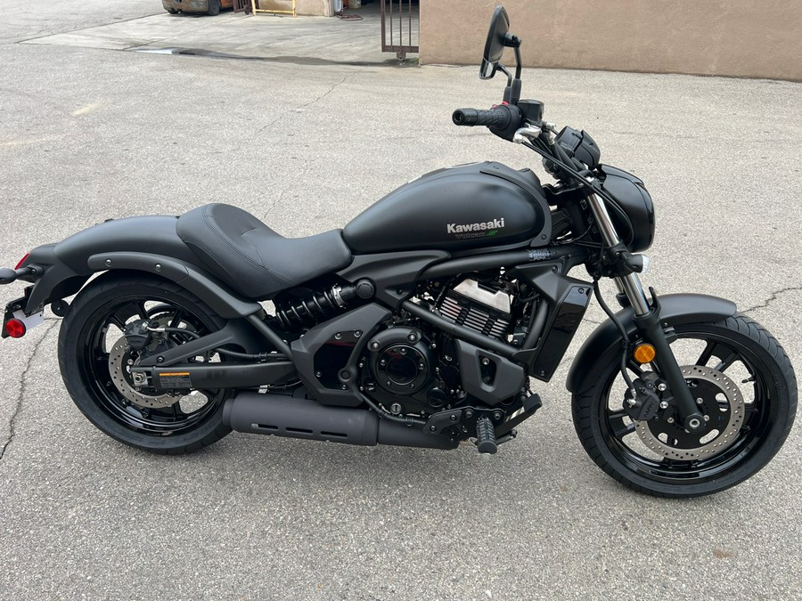 2024 KAWASAKI VULCAN S