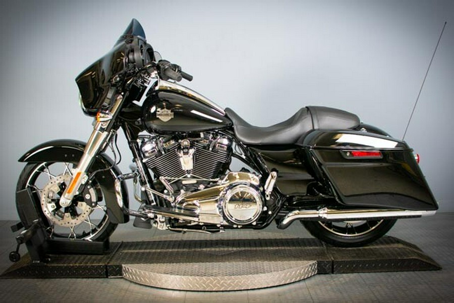 2023 Harley-Davidson Street Glide Special