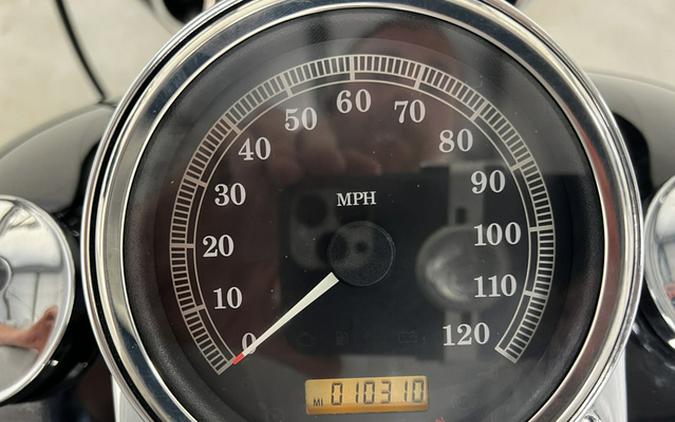 2011 Harley-Davidson Road King Base