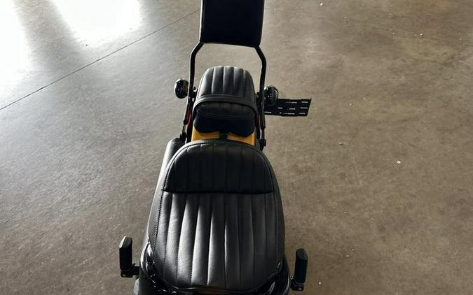 2025 Harley-Davidson® FXBB - Street Bob®