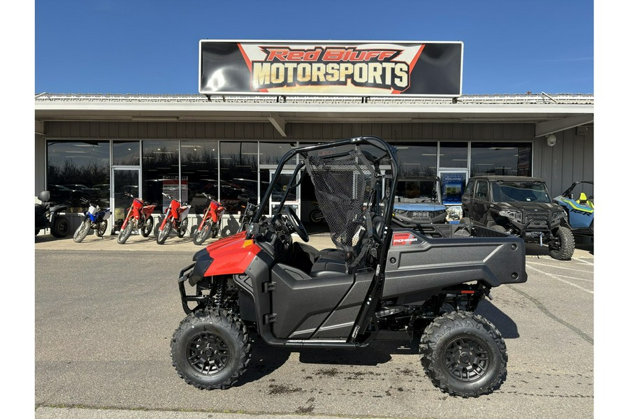 2026 Honda Pioneer 700 Deluxe