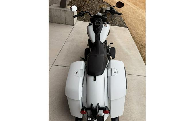 2026 Springfield® Dark Horse® - Indian Motorcycle