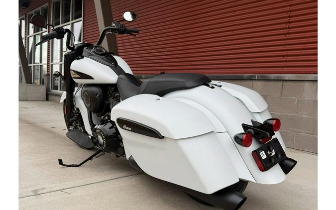 2026 Springfield® Dark Horse® - Indian Motorcycle