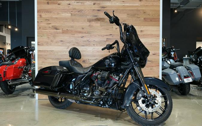 2022 Harley-Davidson FLHXSE - CVO Street Glide