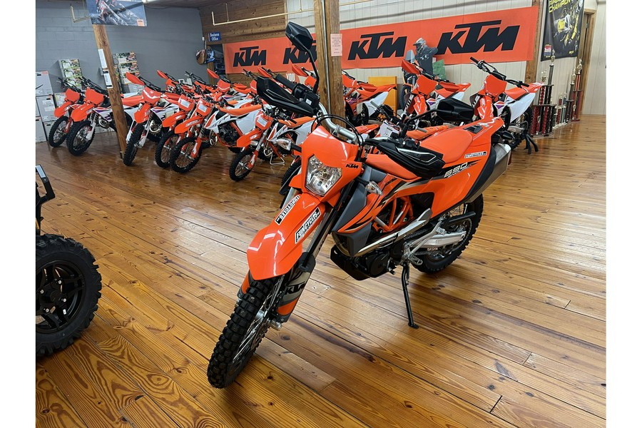 2024 KTM 690 Enduro R