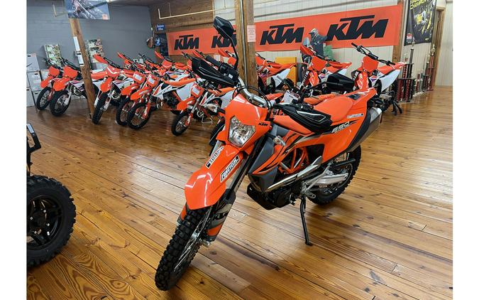 2024 KTM 690 Enduro R