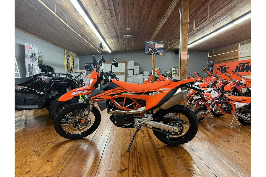 2024 KTM 690 Enduro R