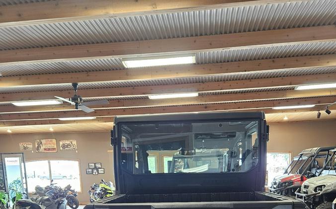 2025 Kawasaki RIDGE® XR CREW Limited HVAC