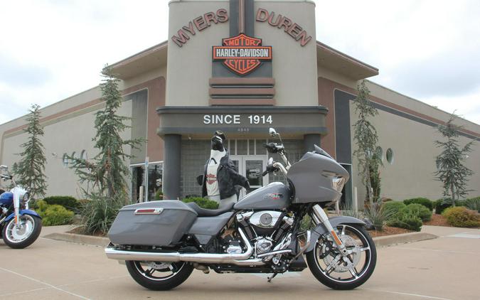 2026 Harley-Davidson Road Glide Solo Model