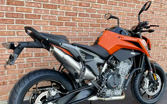 2024 KTM Duke 790