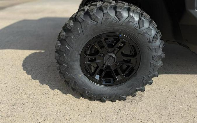 2026 Can-Am® Defender MAX LONE STAR HD11