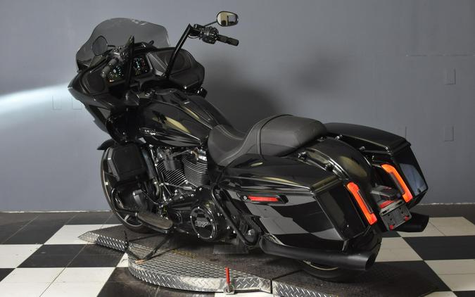 2025 Harley-Davidson Road Glide FLTRX