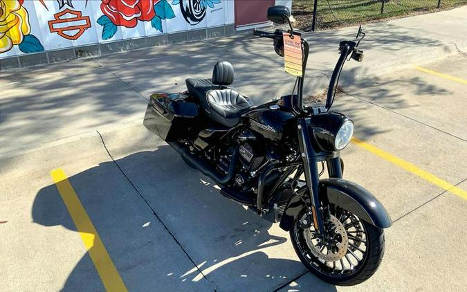 2019 Harley-Davidson® FLHRXS - Road King® Special