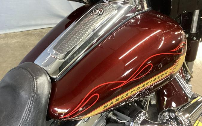 2010 Harley-Davidson® FLHXSE - CVO™ Street Glide®