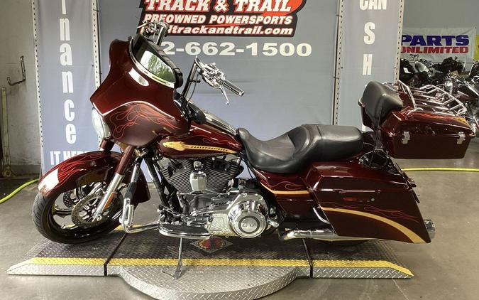 2010 Harley-Davidson® FLHXSE - CVO™ Street Glide®