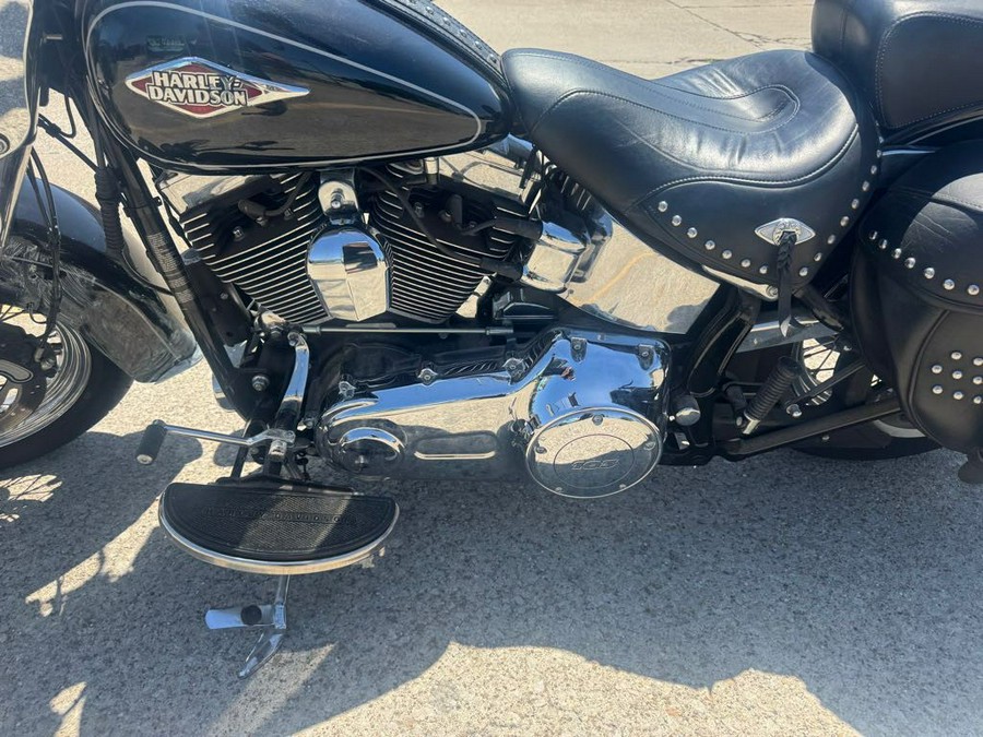 2014 Harley-Davidson® HERITAGE SOFTAIL CLASSIC