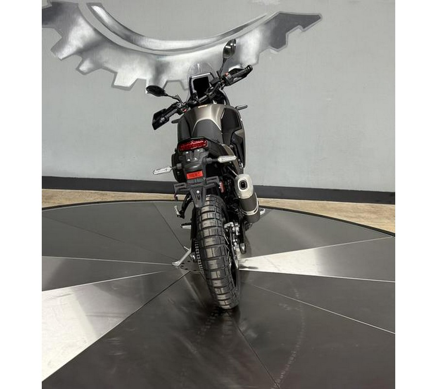 2025 Yamaha Tenere 700
