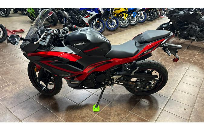 2025 Kawasaki NINJA 500 EX