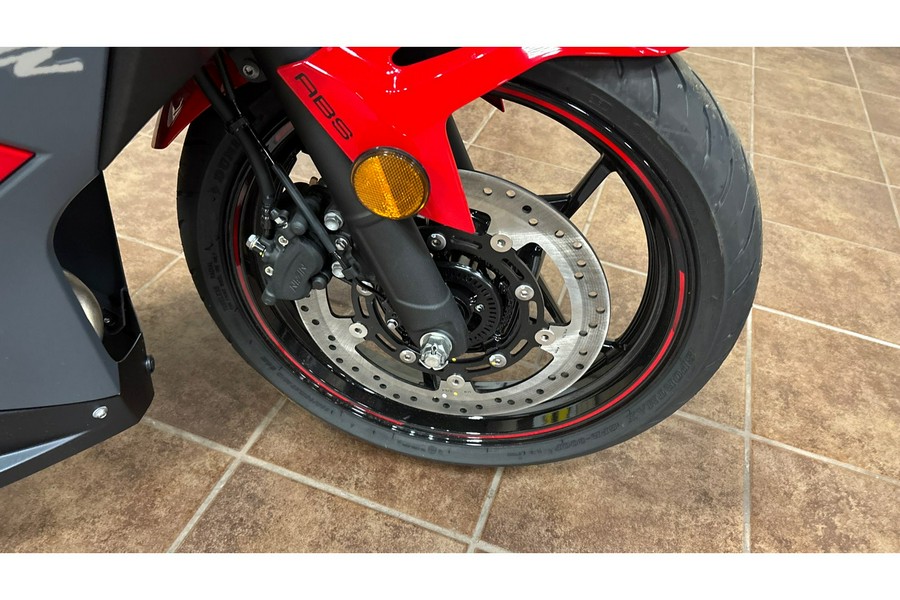 2025 NINJA 500 EX - Kawasaki