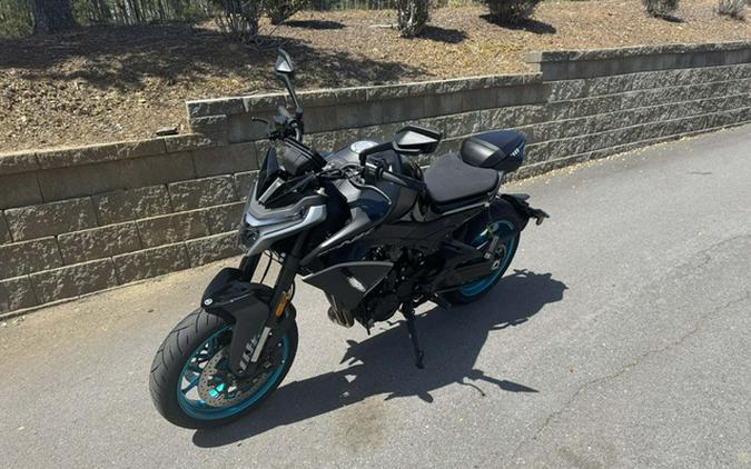 2026 CFMOTO NK 800