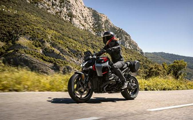 2026 BMW R 1300 R