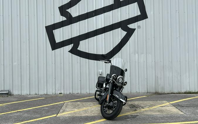 2025 Harley-Davidson® Heritage Classic Vivid Black w/Laced Wheels