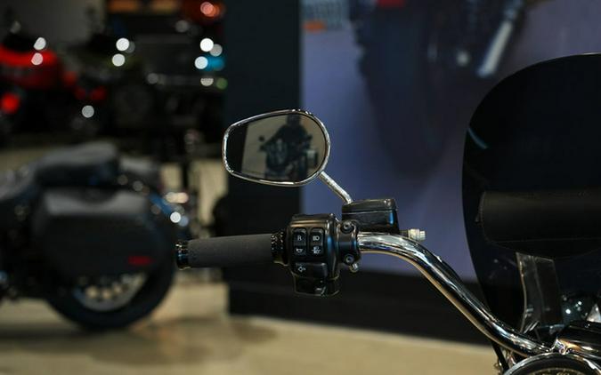 2015 Harley-Davidson Trike FLRT - Freewheeler