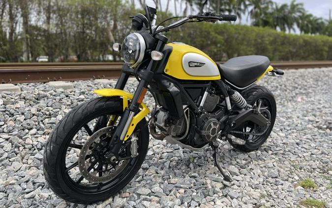 2015 Ducati Scrambler Icon '62 Yellow