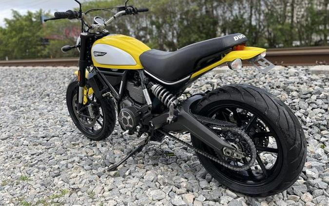 2015 Ducati Scrambler Icon '62 Yellow