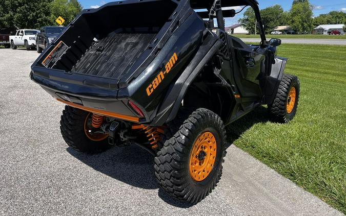 2022 Can-Am® Commander XT-P