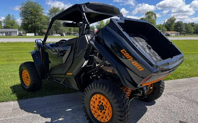 2022 Can-Am® Commander XT-P