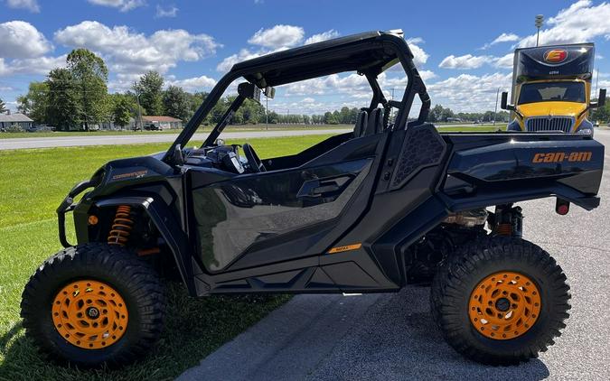 2022 Can-Am® Commander XT-P