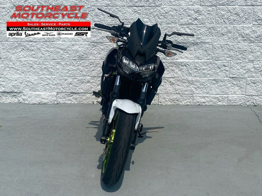 2021 Kawasaki Z650 ABS Pearl Blizzard White/Metallic Spark Black