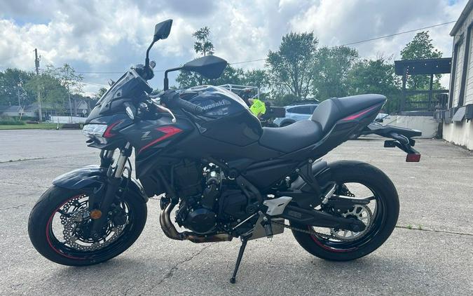 2023 Kawasaki Z650 Base