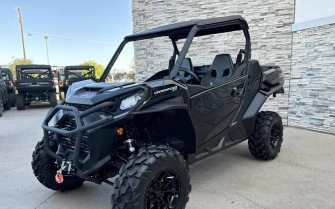 2025 Can-Am® Commander XT 700