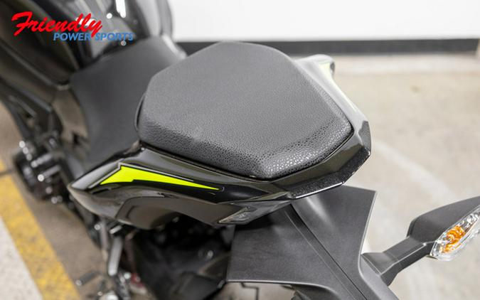 2024 Kawasaki Z900 ABS